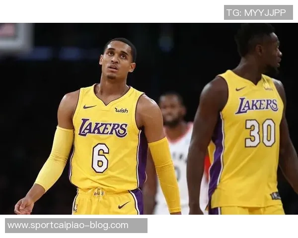 徐静雨分析湖人新星里夫斯超越特雷杨詹姆斯引领球队前行